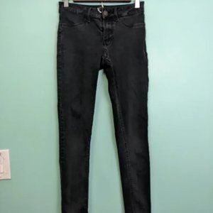 SO Black Jean Jeggings size 5
